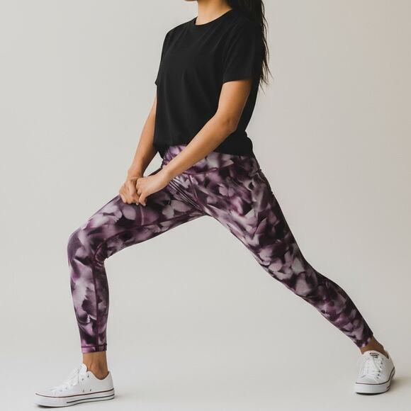 Lululemon Wunder Under Hi-Rise Tight Women's Sz 6 Blush Blossom White Candy Pink - Picture 1 of 6